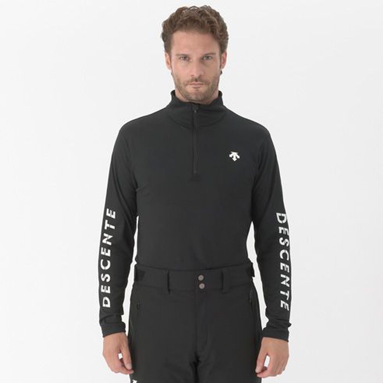 SLEEVE LOGO T-NECK image number 1