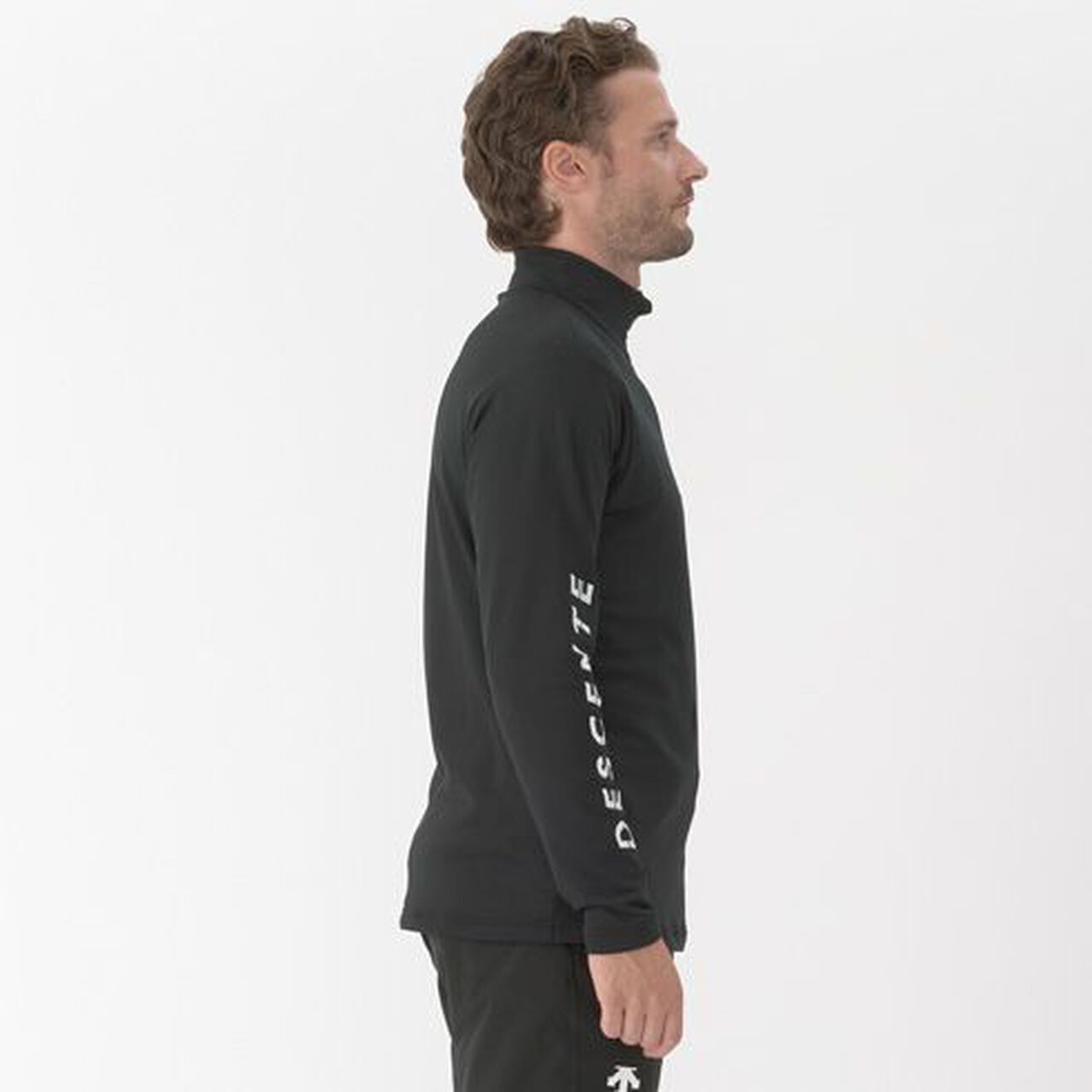 SLEEVE LOGO T-NECK image number 5