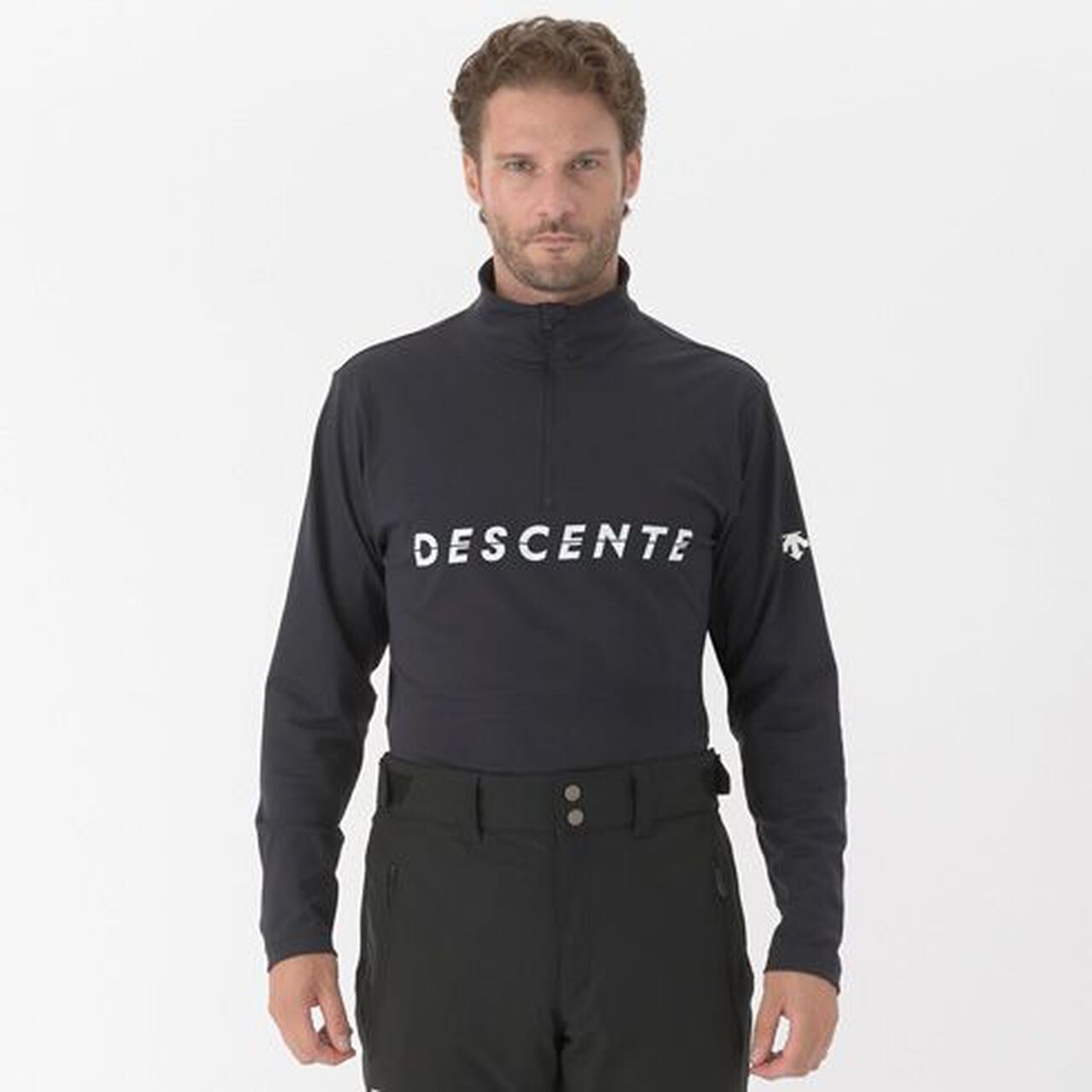 CHEST LOGO T-NECK image number 1
